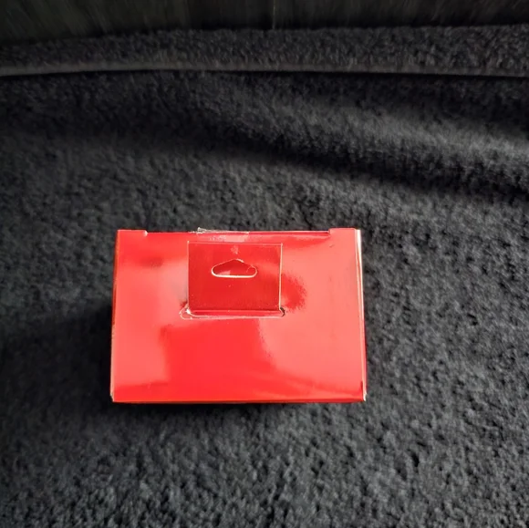 *Hogwarts Crest Ornament* - Picture 3 of 6